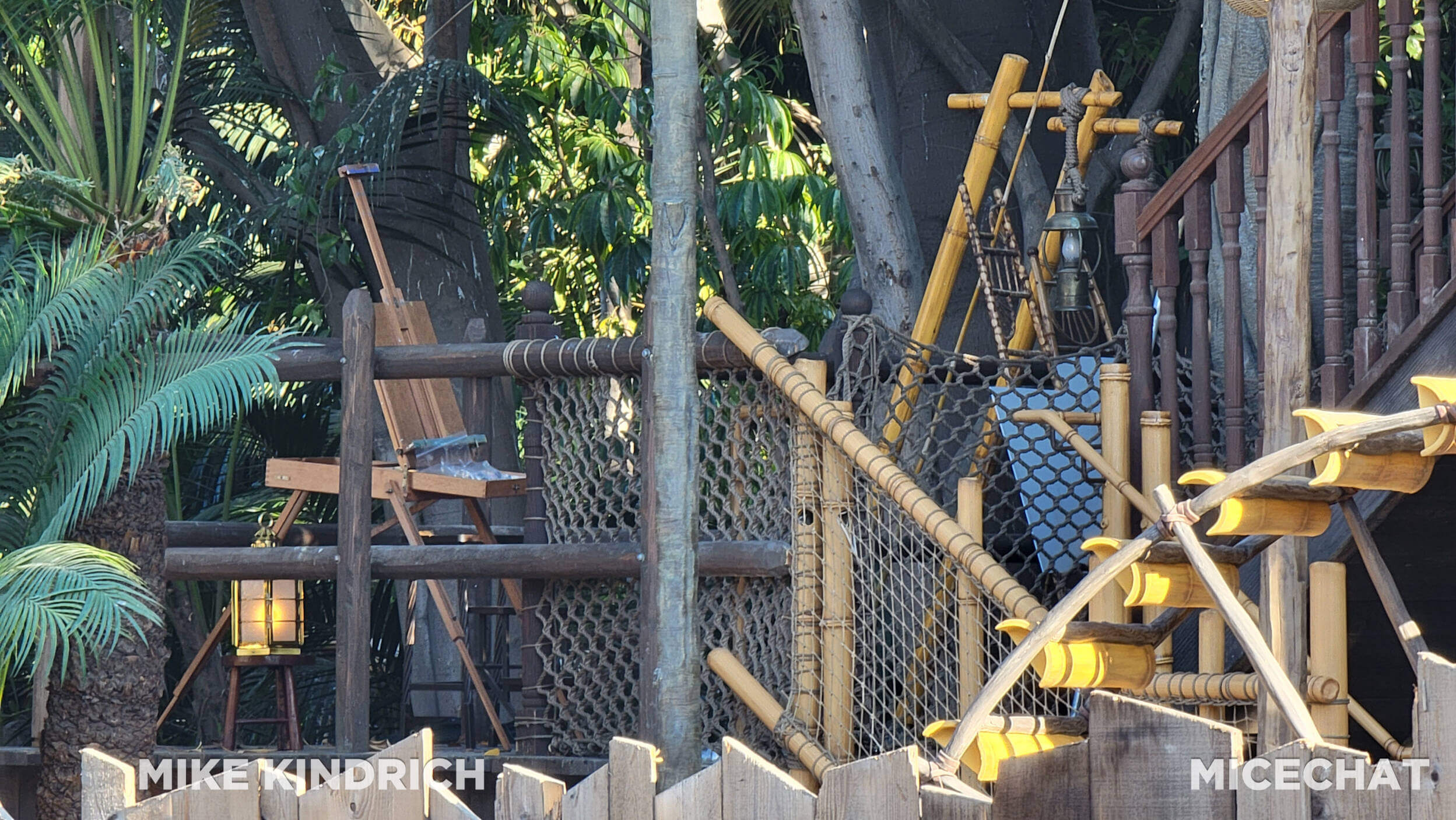 , Disneyland Update – Snowfall, Pumpkins & Missed Opportunities!