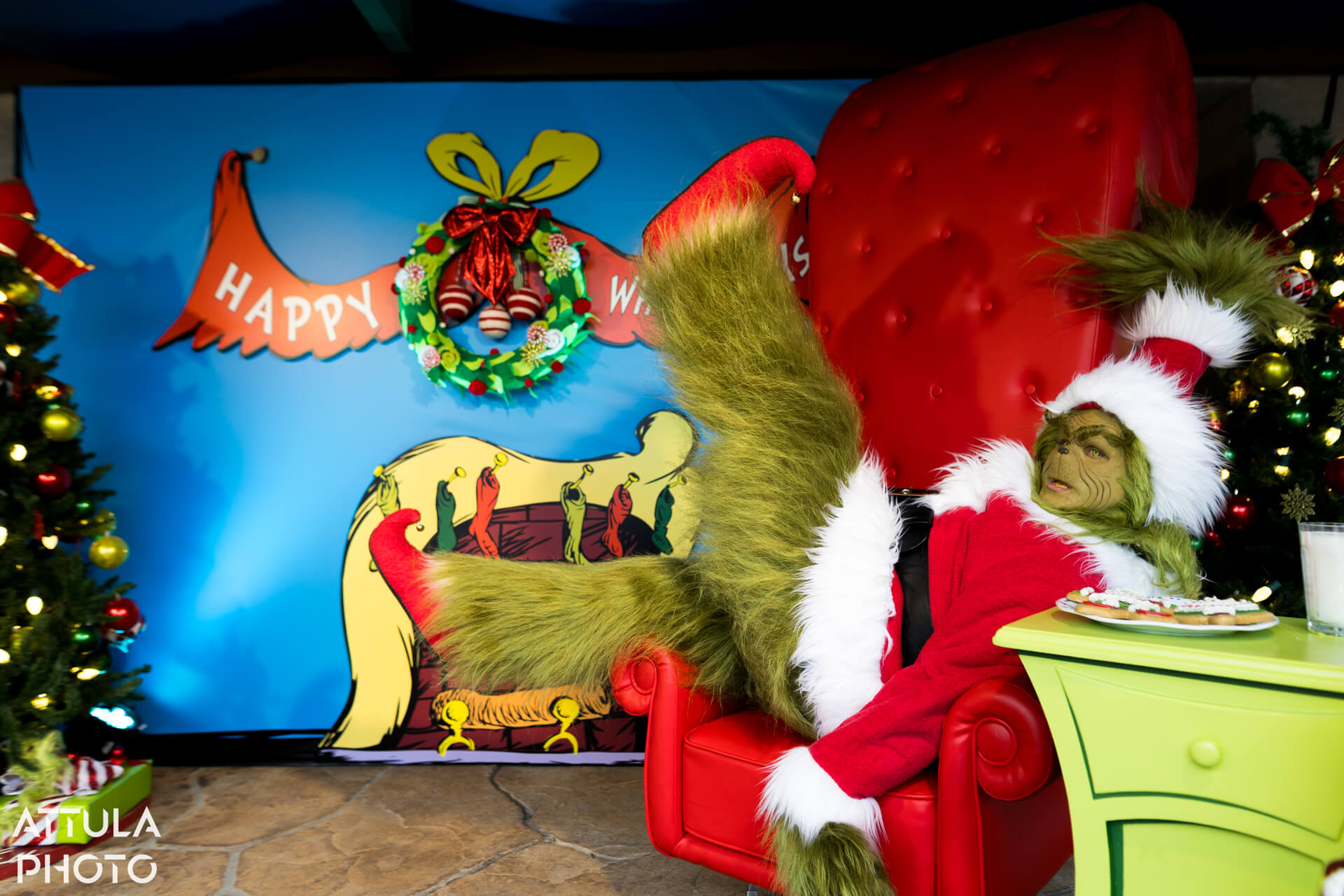 Universal Studios Hollywood Christmas, Universal Studios Hollywood Christmastime 2024: Magic, Mayhem, & Mario