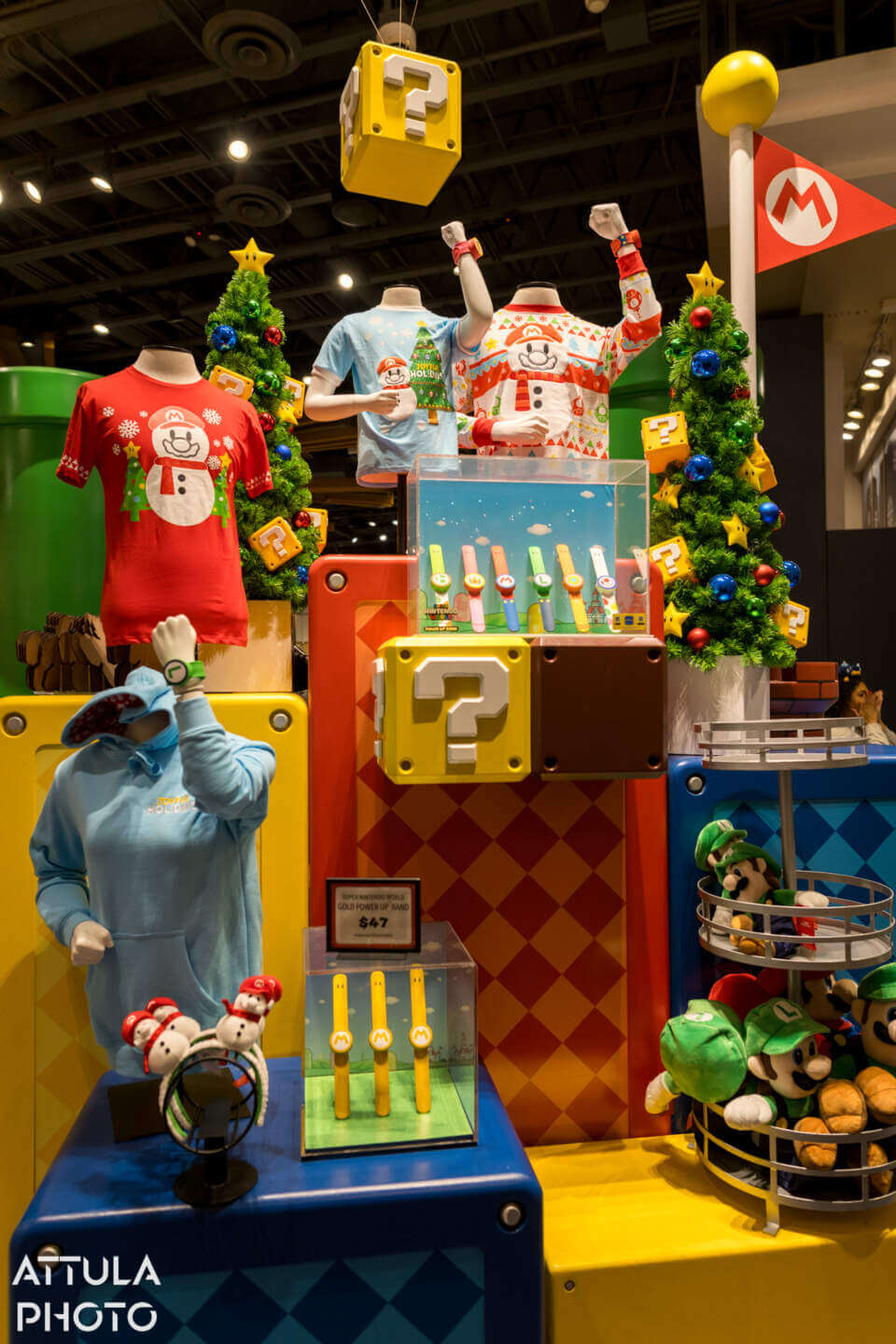 Universal Studios Hollywood Christmas, Universal Studios Hollywood Christmastime 2024: Magic, Mayhem, & Mario