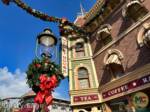 Disneyland News Beauty Christmas Starbucks Wreath MiceChat