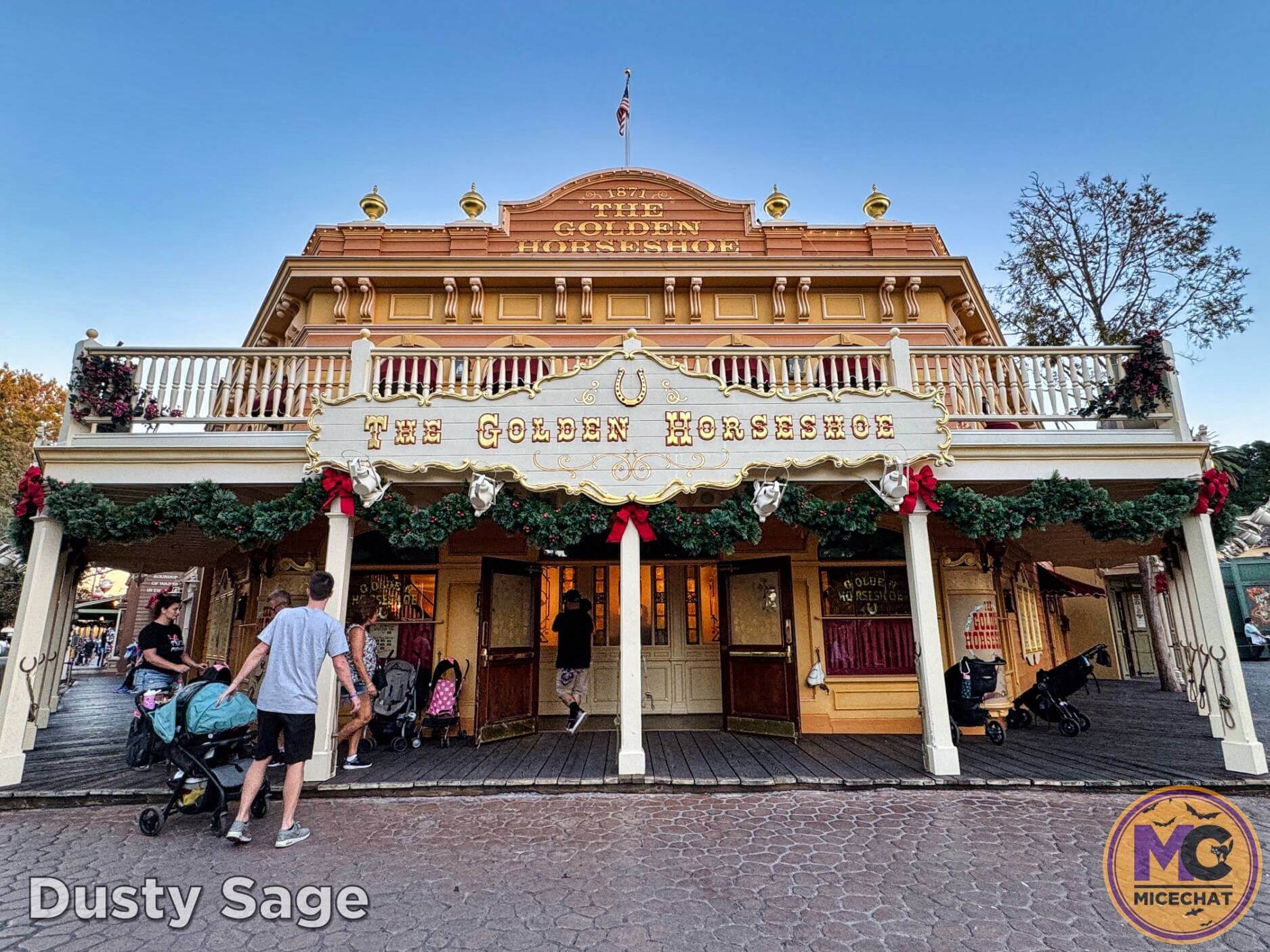 Disneyland Dining Guide, Disneyland Quick Service Dining Guide: Affordable Alternatives Inside & Outside the Resort