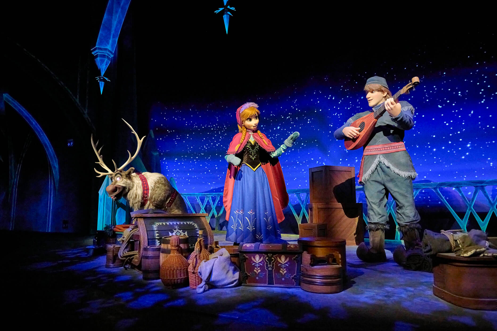 World of Frozen, Hoo Hoo, World of Frozen Debuts at Hong Kong Disneyland!