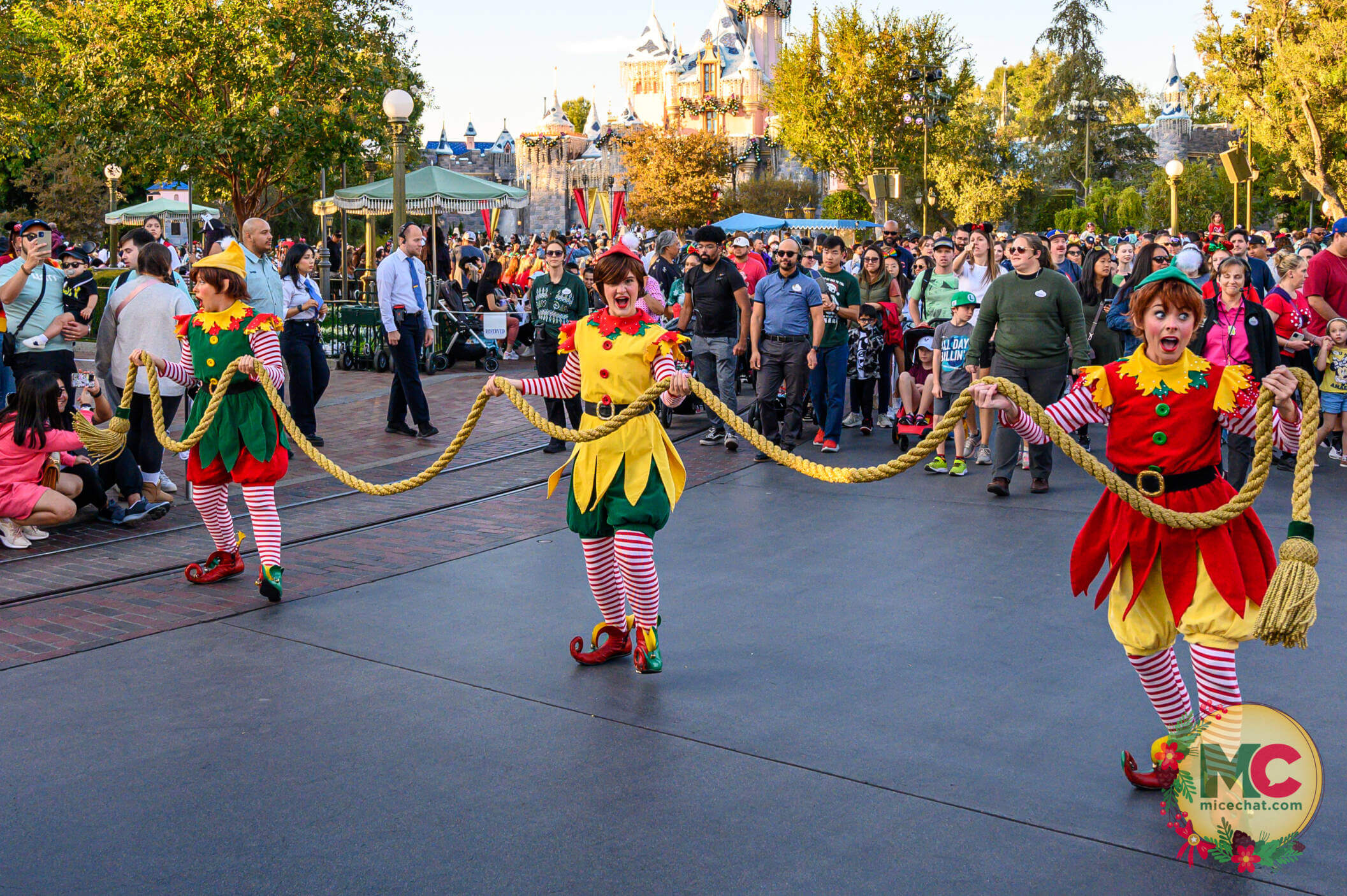 Disneyland holiday, Disneyland Update: Exciting Openings, Maintenance Concerns, Holiday Crush & Pin Rules