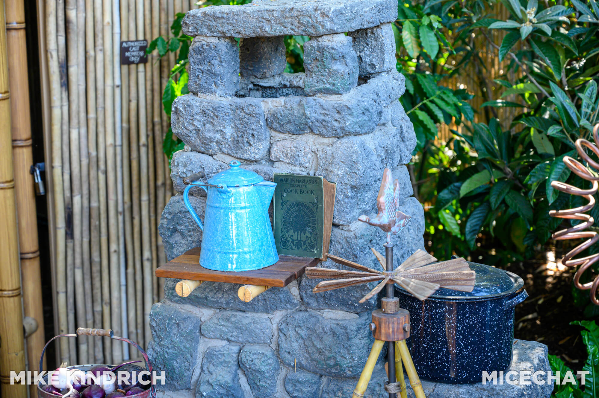 Adventureland Treehouse, MiceShots: Disneyland’s Adventureland Treehouse an Instant Classic!