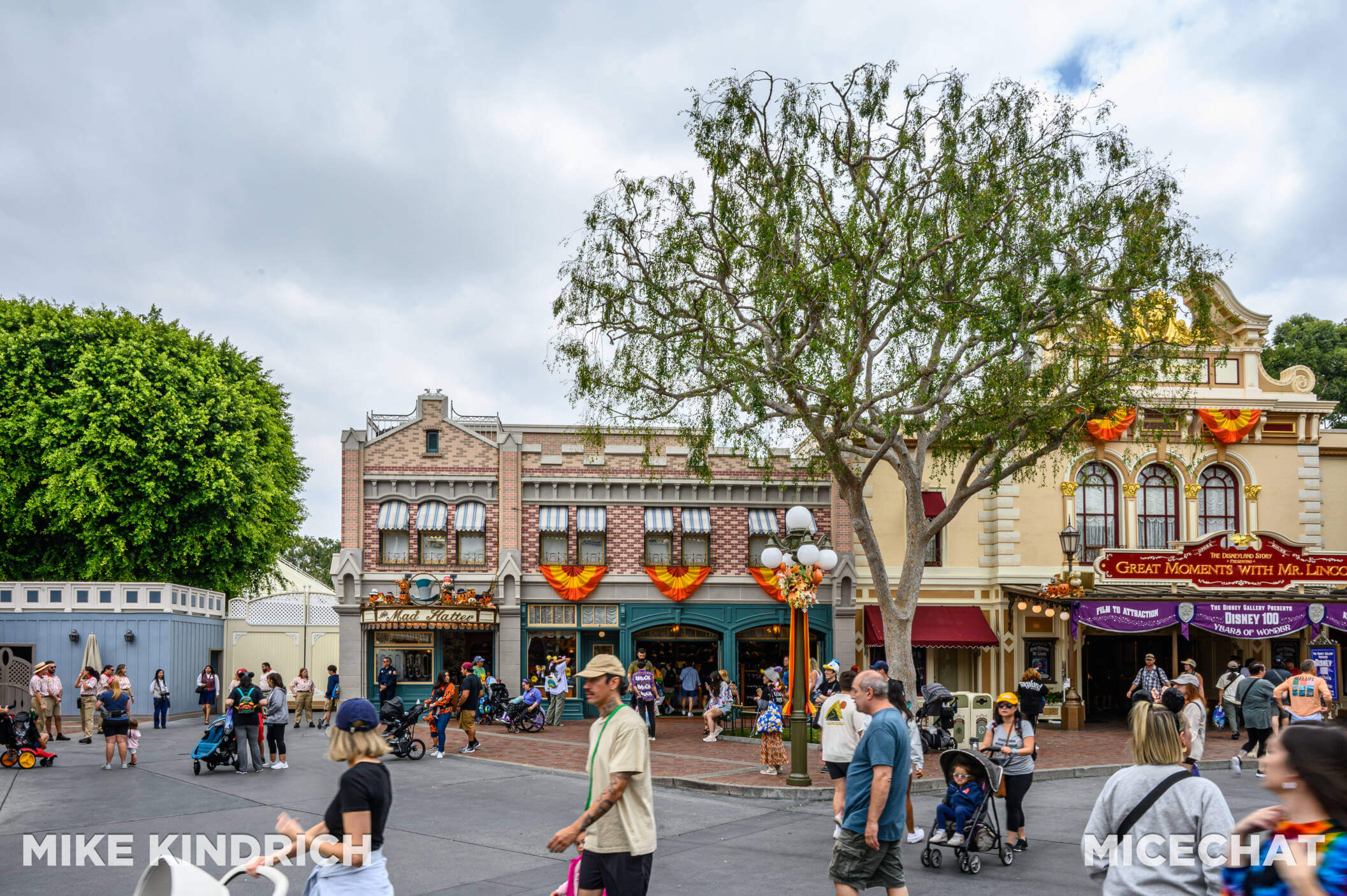 Disneyland Opera House