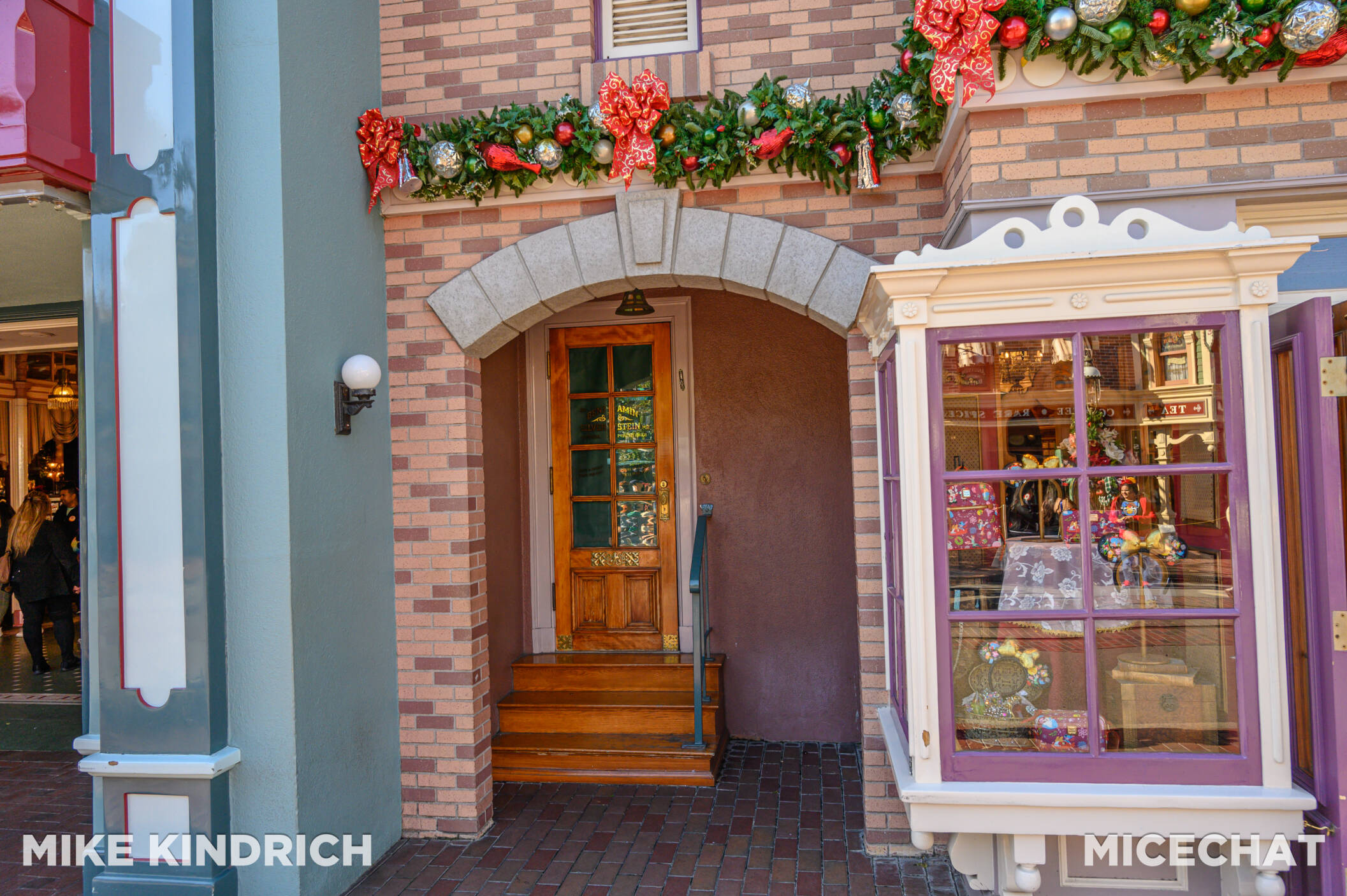 , Hidden Tributes Revealed: The Story Behind Disneyland&rsquo;s Main Street Windows (Part Four)