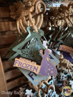 hong kong disneyland-world of frozen-tick tock toys and collectibles-34