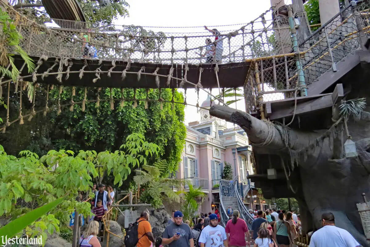 Adventureland Treehouse, MiceShots: Disneyland’s Adventureland Treehouse an Instant Classic!