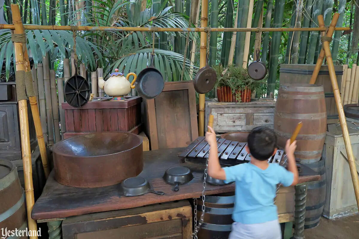Adventureland Treehouse, MiceShots: Disneyland’s Adventureland Treehouse an Instant Classic!