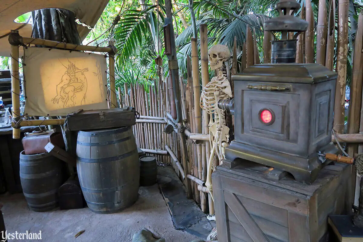 Adventureland Treehouse, MiceShots: Disneyland’s Adventureland Treehouse an Instant Classic!