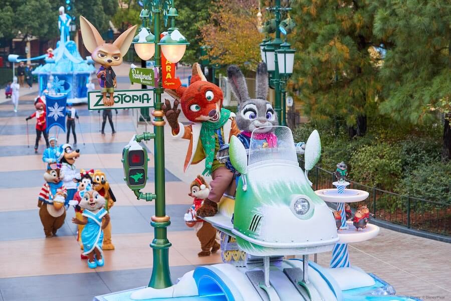 Disney Winter Magic Cavalcade Shanghai Disneyland