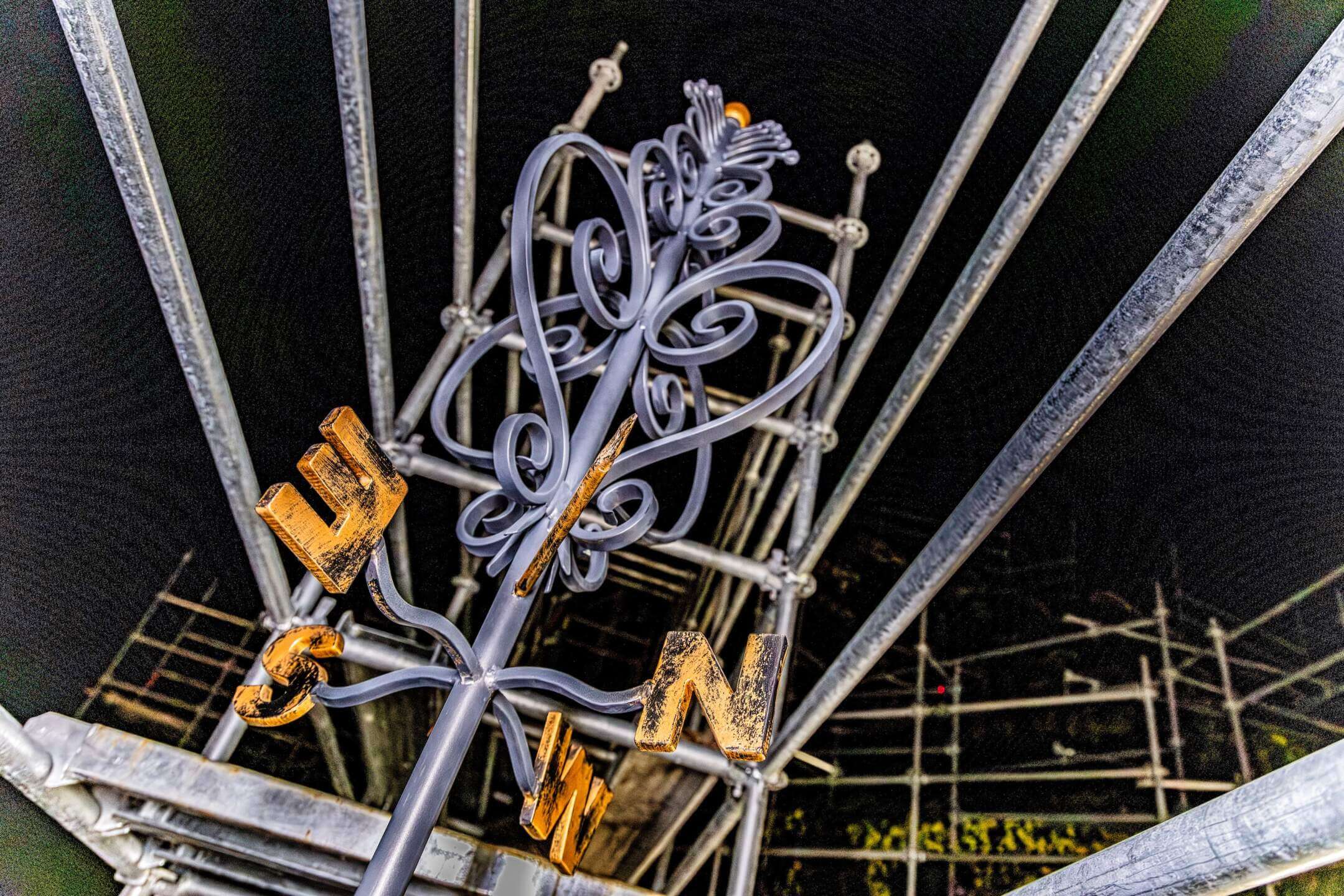 , Disneyland Update: The Great Goodbye, Lightning Lame & Constant Construction