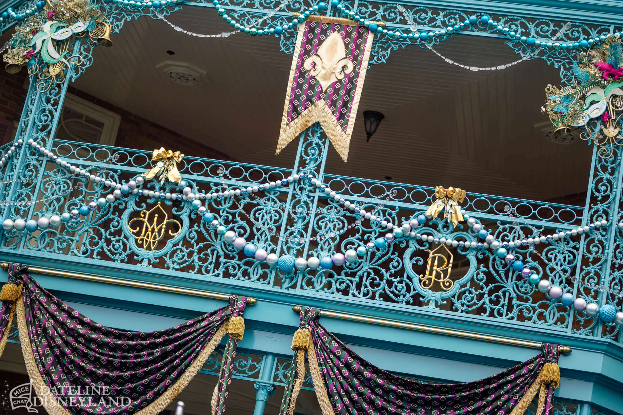Disneyland, DISNEYLAND UPDATE: New Gates, Dragons & Haunted Mansion Closed!