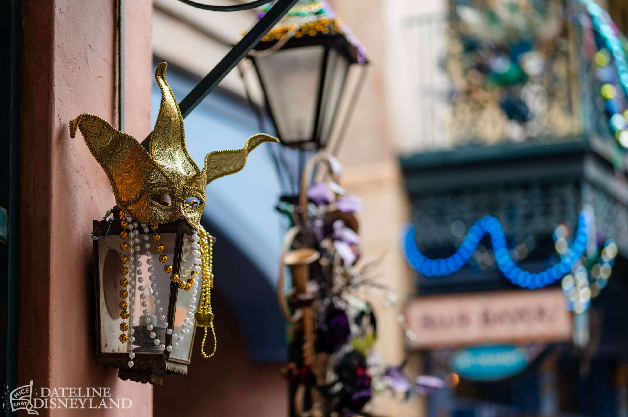 Disneyland, DISNEYLAND UPDATE: New Gates, Dragons & Haunted Mansion Closed!