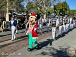 Disneyland News beauty christmas mickey holiday colthes MiceChat