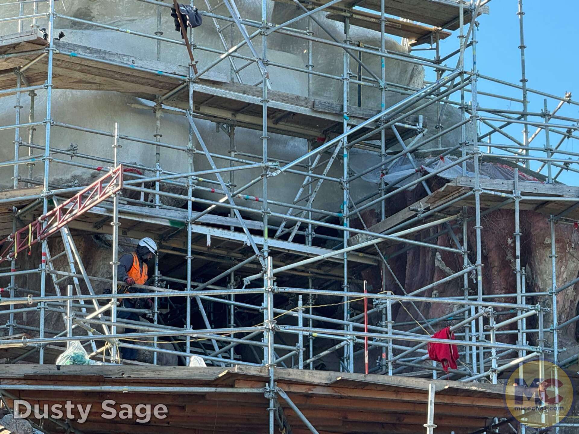 , Disneyland Update: The Great Goodbye, Lightning Lame & Constant Construction