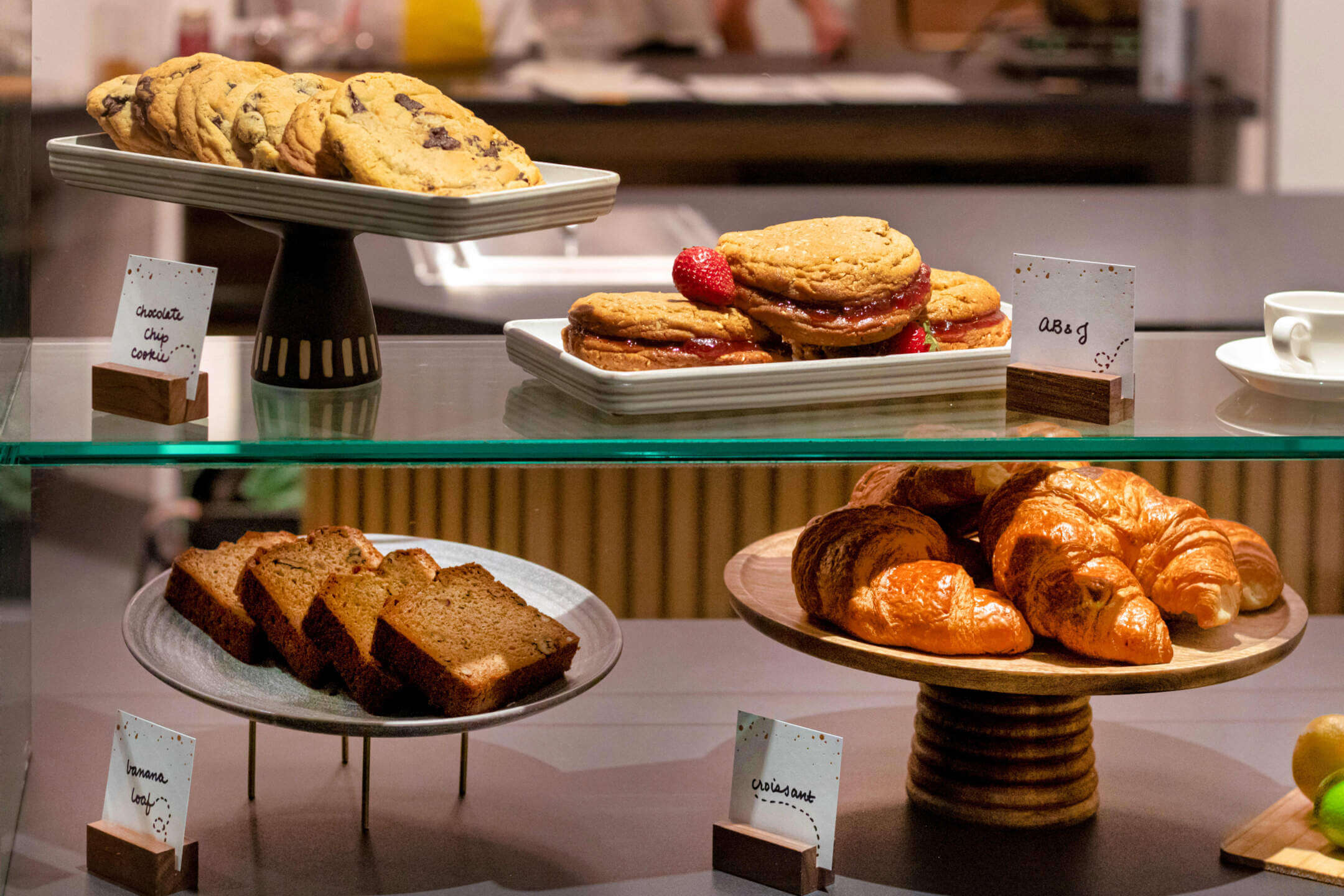 Pixar Place Hotel - Sketch pad Cafe