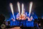 Sarah Scheuring_Disneyland_Sleeping Beauty Castle_Holidays (2)