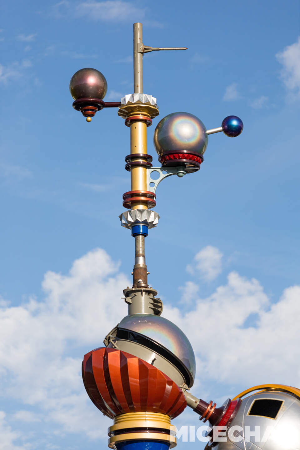 , DISNEYLAND UPDATE: Inching Forward, Spring Surprises & Continuing Construction