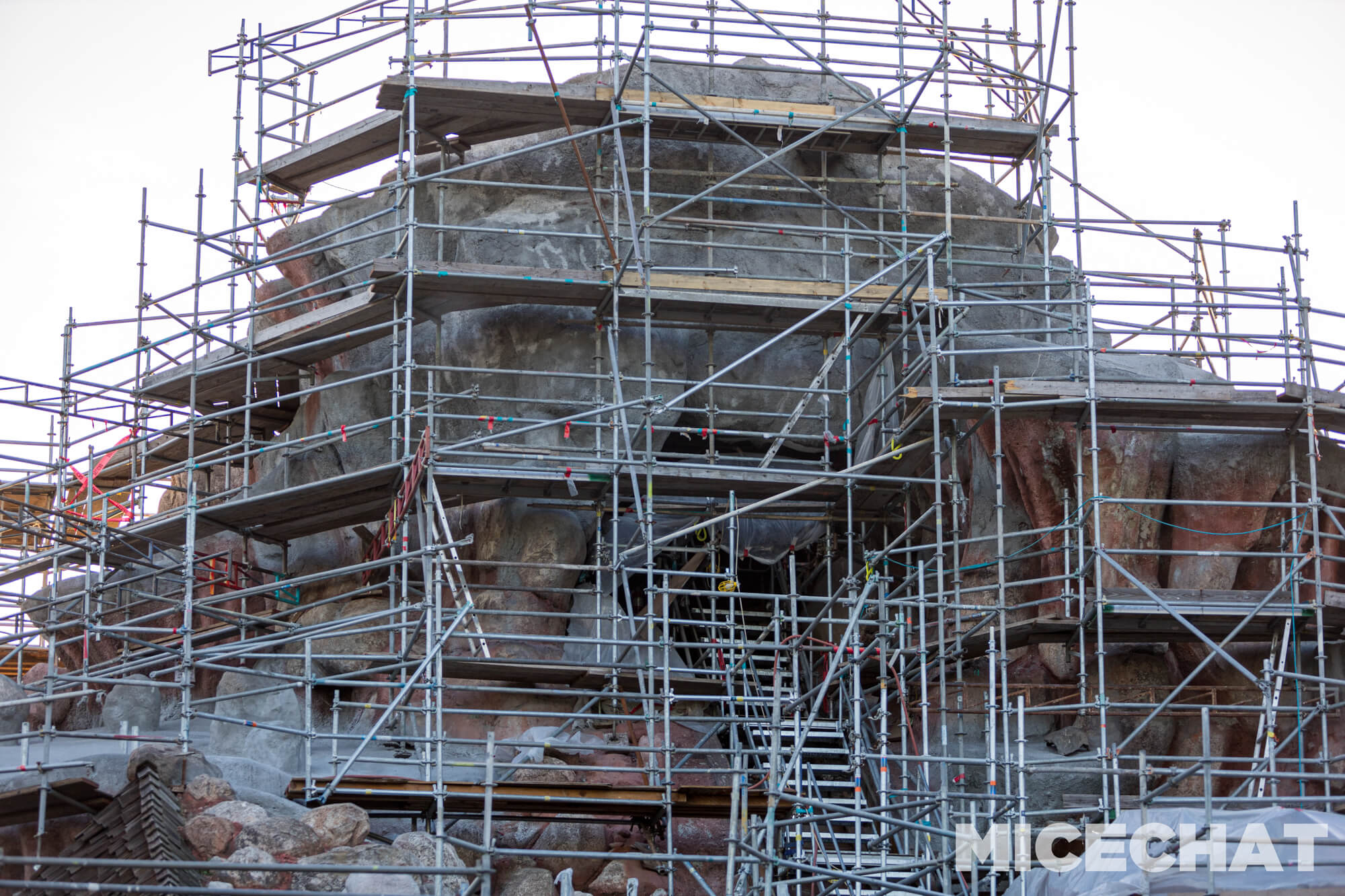 , DISNEYLAND UPDATE: Inching Forward, Spring Surprises & Continuing Construction