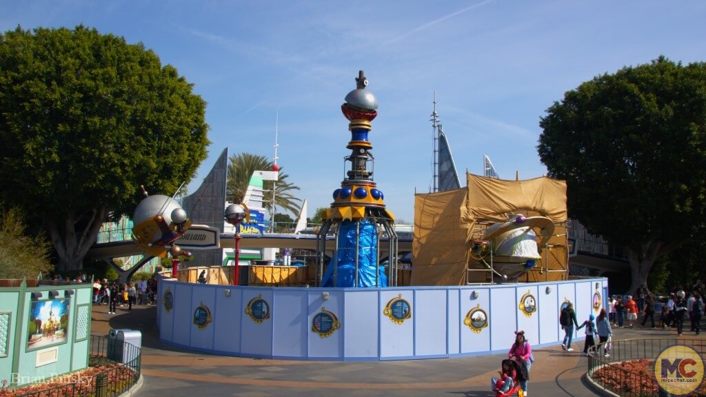 , DISNEYLAND UPDATE: Performers Unite, After Dark Alert & Icon Exit!