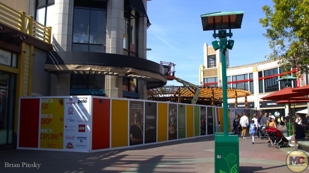 , DISNEYLAND UPDATE: Performers Unite, After Dark Alert & Icon Exit!