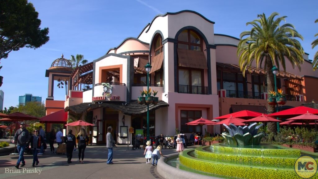 , DISNEYLAND UPDATE: Performers Unite, After Dark Alert & Icon Exit!