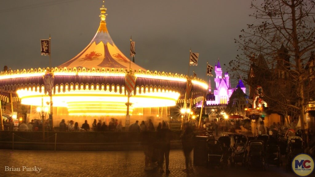 , DISNEYLAND UPDATE: Performers Unite, After Dark Alert & Icon Exit!