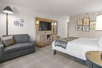 Knott’s Hotel Guest Room