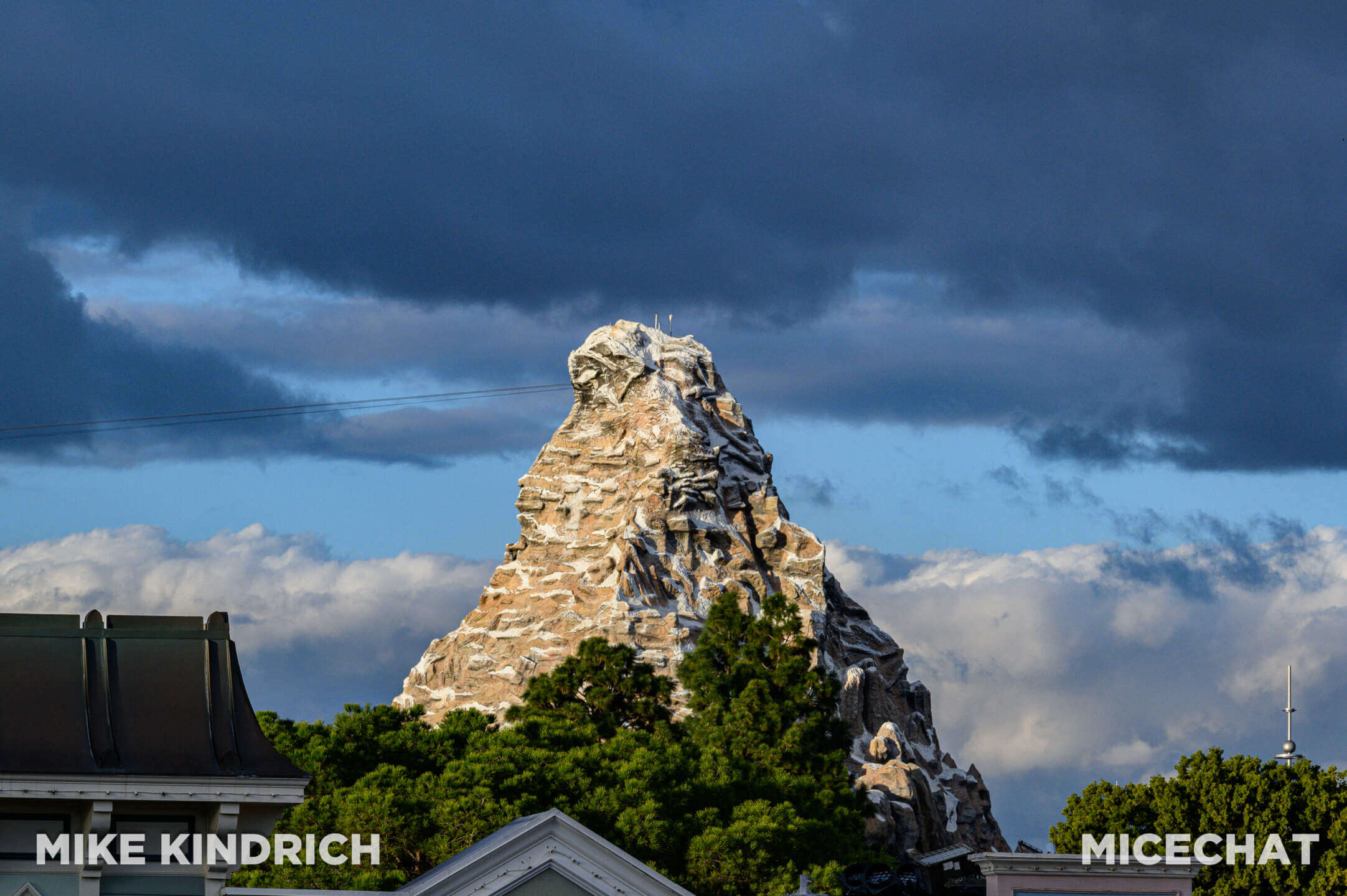 , DISNEYLAND UPDATE: Celebrations, Super Bowl Surprise & Blue Skies