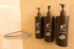 071_Knott’s_Hotel_Room_shampoo, conditioner, body wash