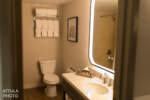 081_Knott’s_Hotel_Two queen bed configuration bathroom