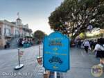 Disneyland-Construction Crowds Sign Critter Country New Orleans Square 2- MiceChat