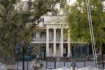 Disneyland-Construction-Haunted-Mansion-queue expansion-facade-DSC_4422-X5