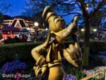 Disneyland-Rain Goofy Closeup- MiceChat