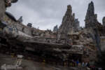 Disneyland Star Wars Galaxys Edge Millennium Falcon rainy day DSC_7768-X5