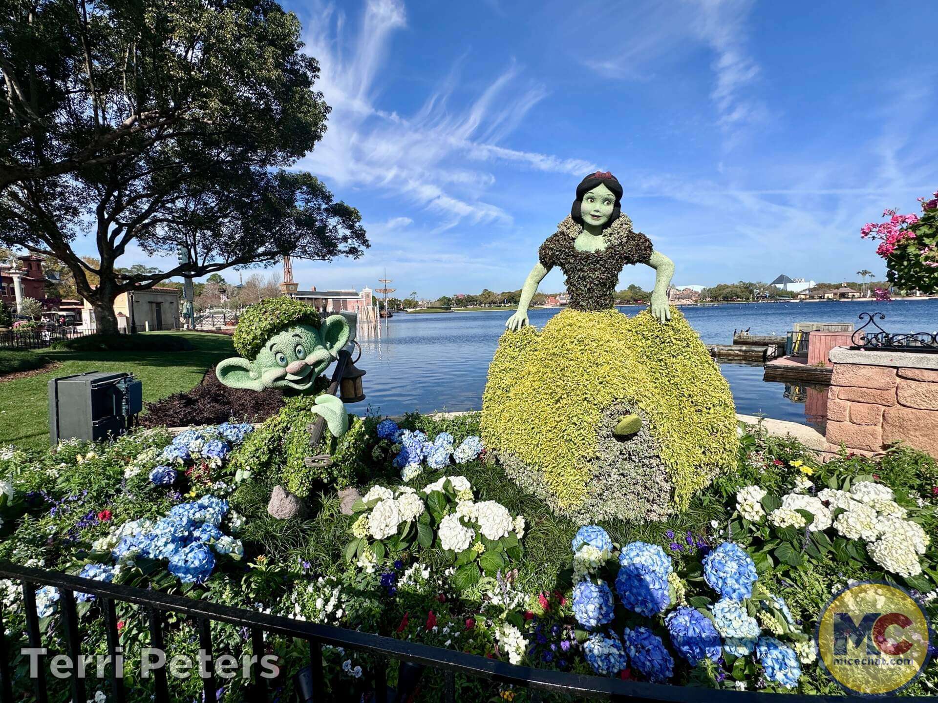 , More Than 50 Beloved Disney Characters Come to Life as Topiaries at EPCOT&rsquo;S International Flower and Garden Festival