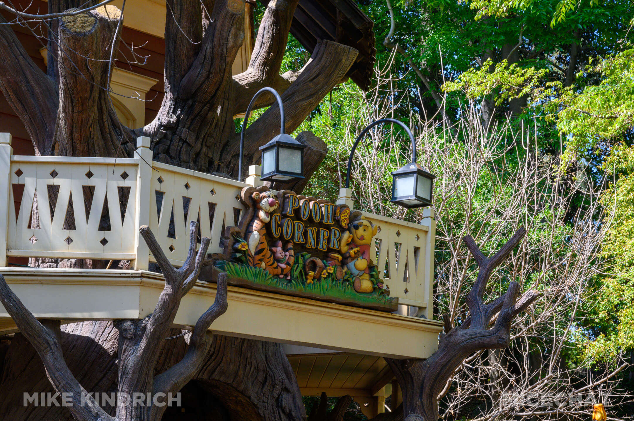 , DISNEYLAND UPDATE: Toontown Troubles Tamed, Spring Surprises &#038; Seasonal Shenanigans