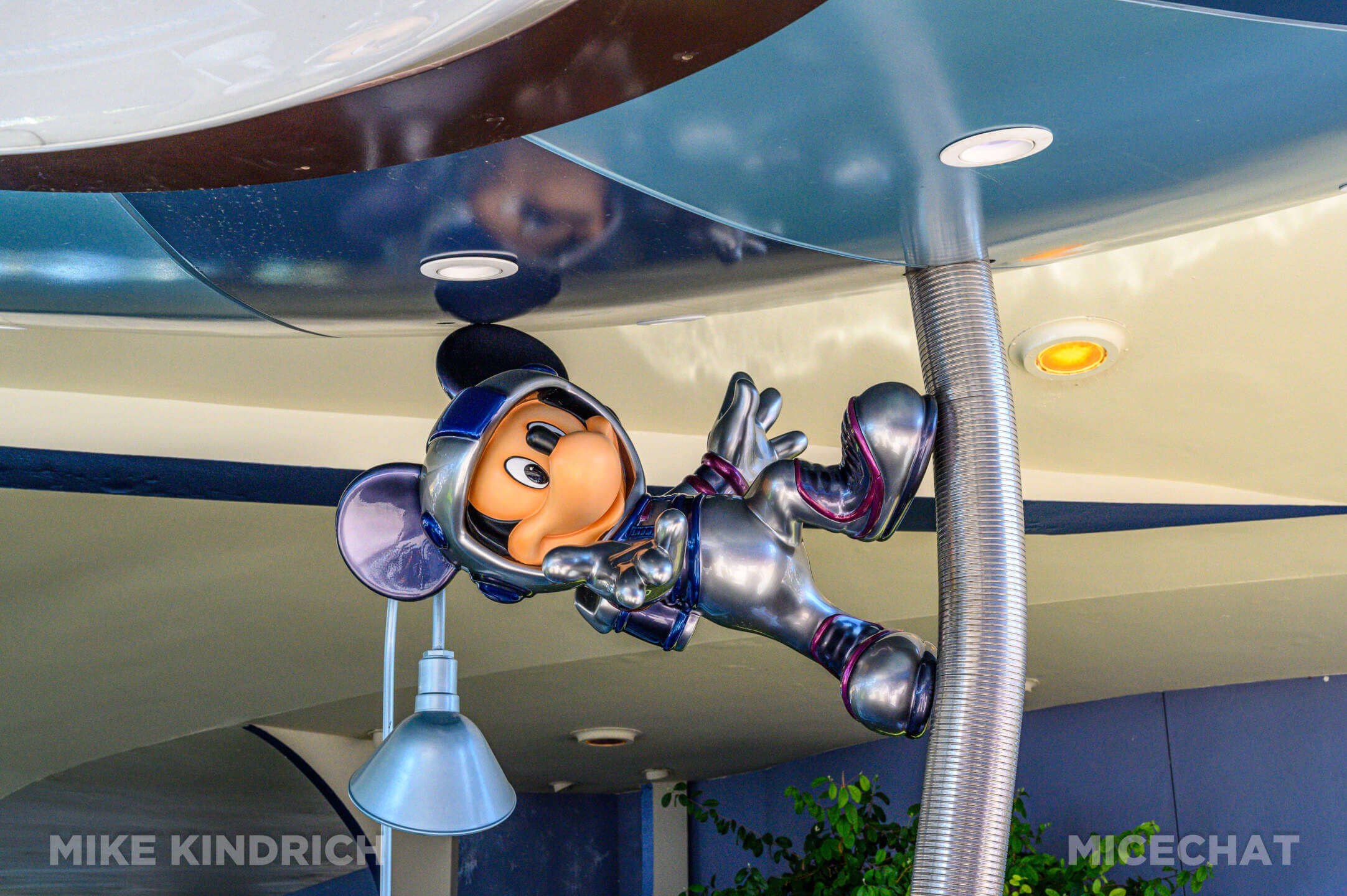 , DISNEYLAND UPDATE: Toontown Troubles Tamed, Spring Surprises &#038; Seasonal Shenanigans