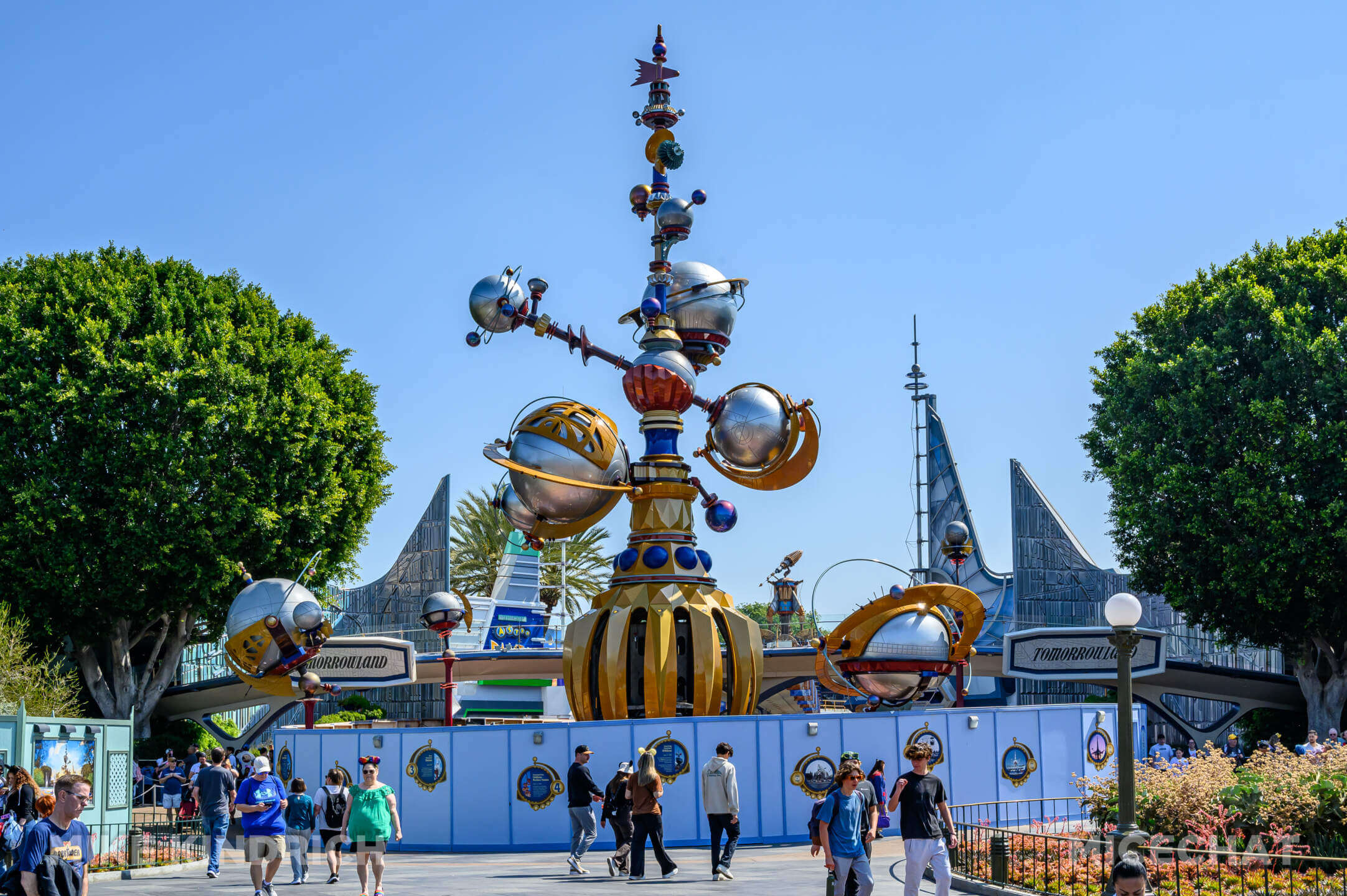 , DISNEYLAND UPDATE: Toontown Troubles Tamed, Spring Surprises &#038; Seasonal Shenanigans