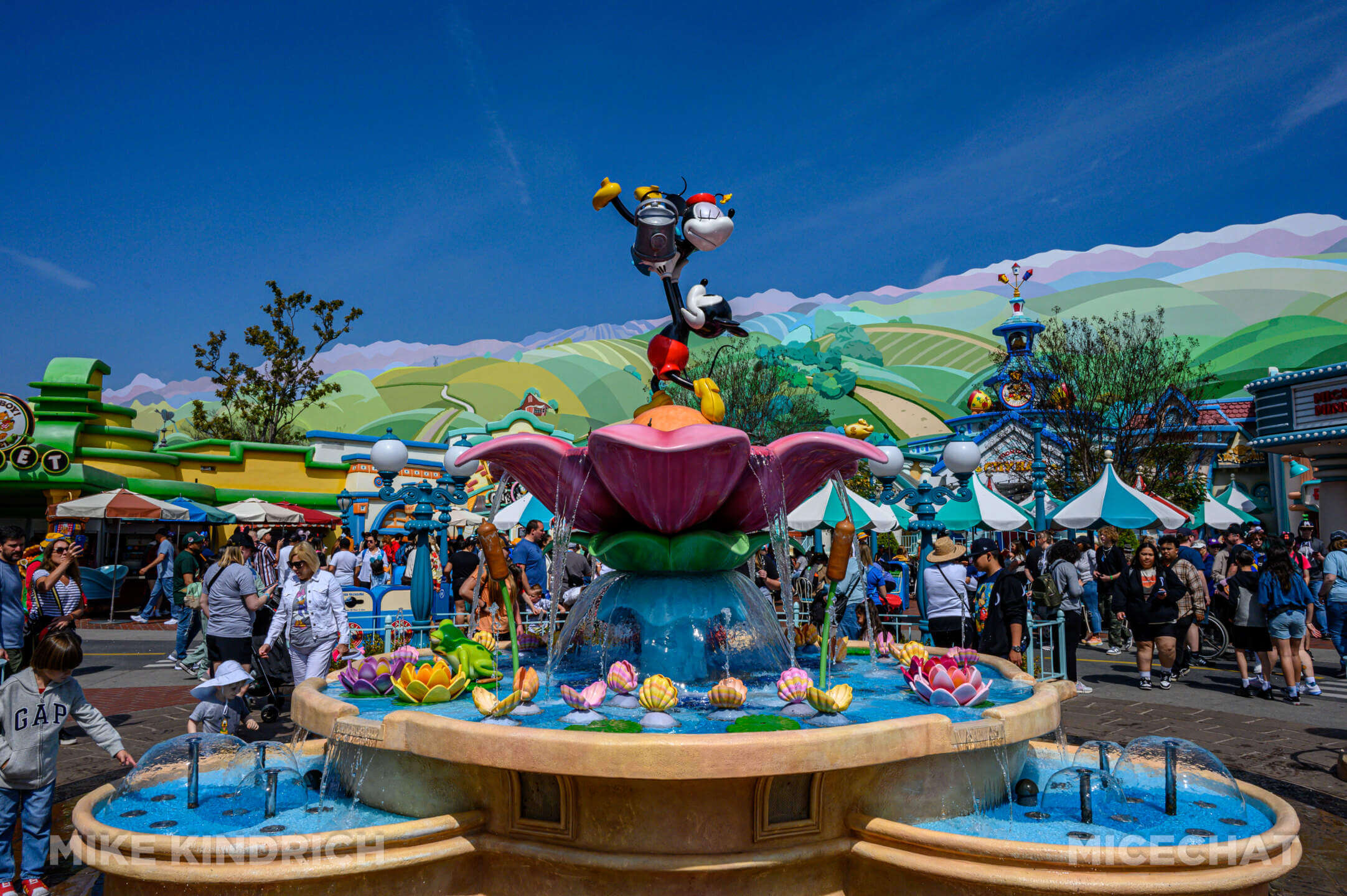 , DISNEYLAND UPDATE: Toontown Troubles Tamed, Spring Surprises &#038; Seasonal Shenanigans