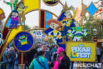 044_Disneyland_Park_Town Square Pixar Fest decoration
