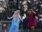 Disneyland Paris – Anna and Elsa