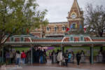 Disneyland main entrance rainy day crowds DSC_6968-X5