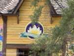 WDW-DIsney-world-magic-kingdom-tianas-bayou-adventure-construction-april-2024-4