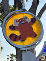 MiceChat – Disneyland Update – PixarFest – Mei sign backlit