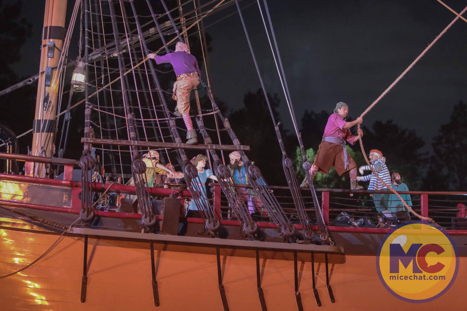 , DISNEYLAND UPDATE: Beautiful Fantasies & Overwhelming Nightmares