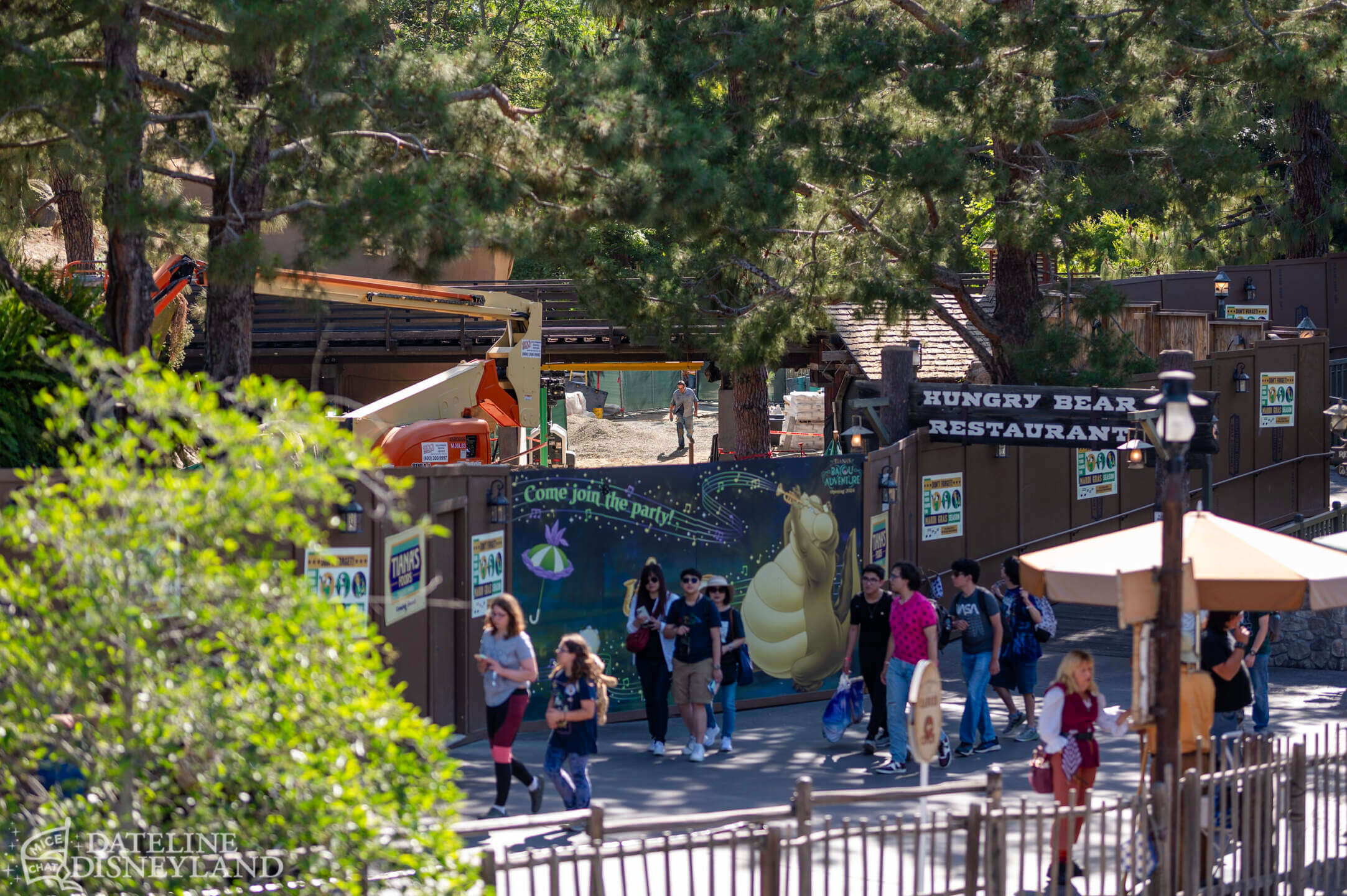 Disneyland, Disneyland Update: A Week of History, Change & Envy!