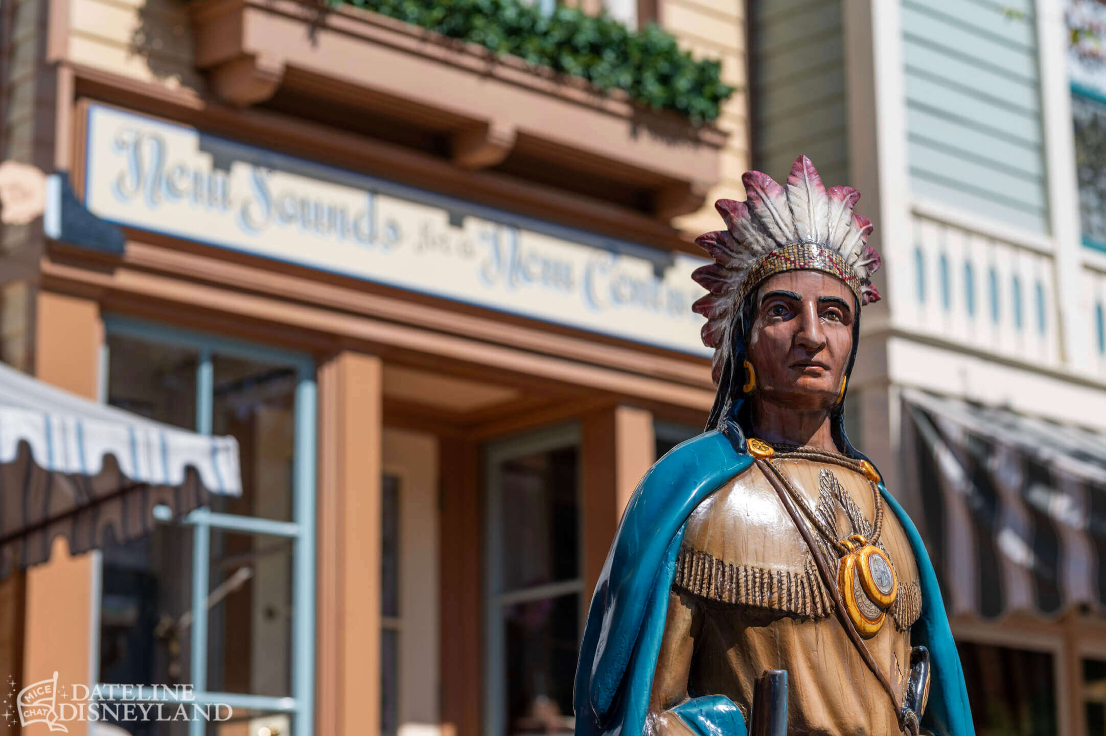 Disneyland, Disneyland Update: A Week of History, Change & Envy!