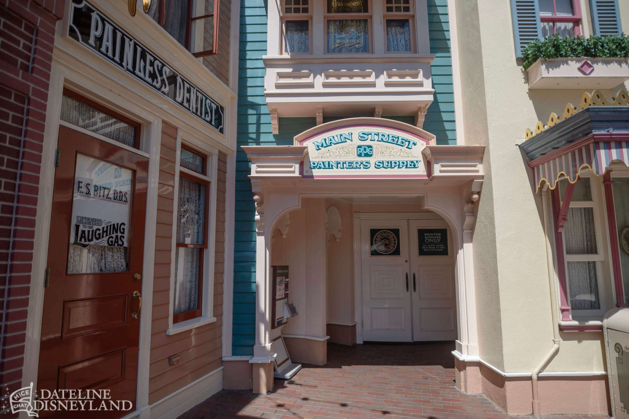 Disneyland, Disneyland Update: A Week of History, Change & Envy!